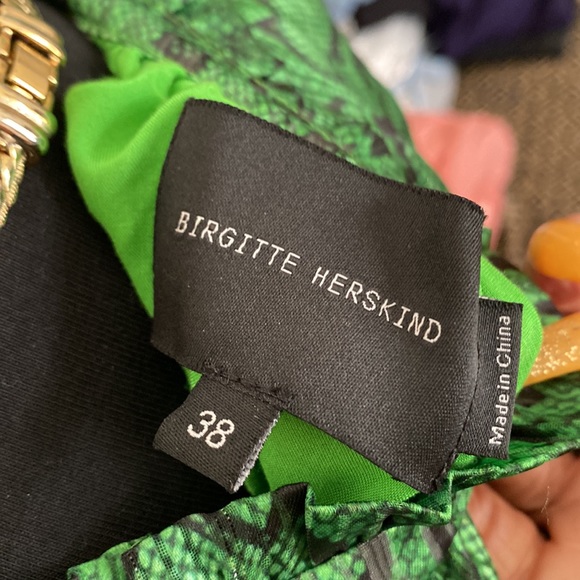 Brilliant green sheer lined top by Birgitte Herskind🌿 - Picture 12 of 12